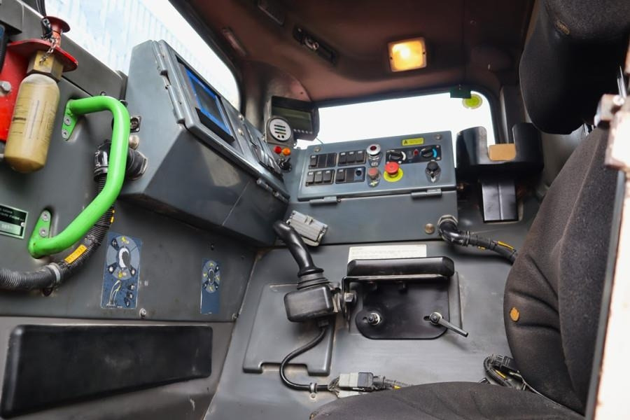 Sandvik LH410 Diesel, 4x4 Drive, 10t Capacity, Tilting Buc - Wiellader: afbeelding 4 Sandvik LH410 Diesel, 4x4 Drive, 10t Capacity, Tilting Buc - Wiellader: afbeelding 4