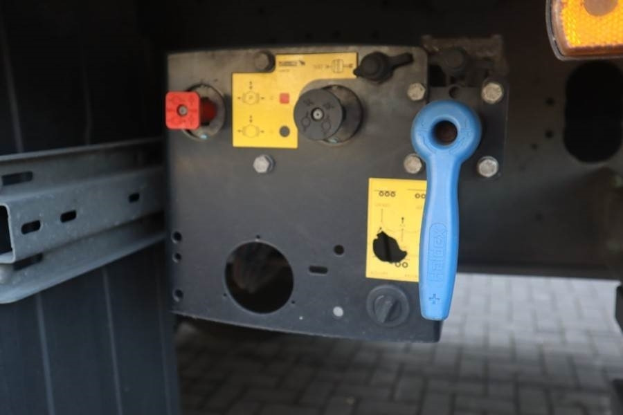 Schmitz Cargobull SCB3ST CoC Documents, TuV Loading Certif - Aanhangwagen met huif: afbeelding 4 Schmitz Cargobull SCB3ST CoC Documents, TuV Loading Certif - Aanhangwagen met huif: afbeelding 4