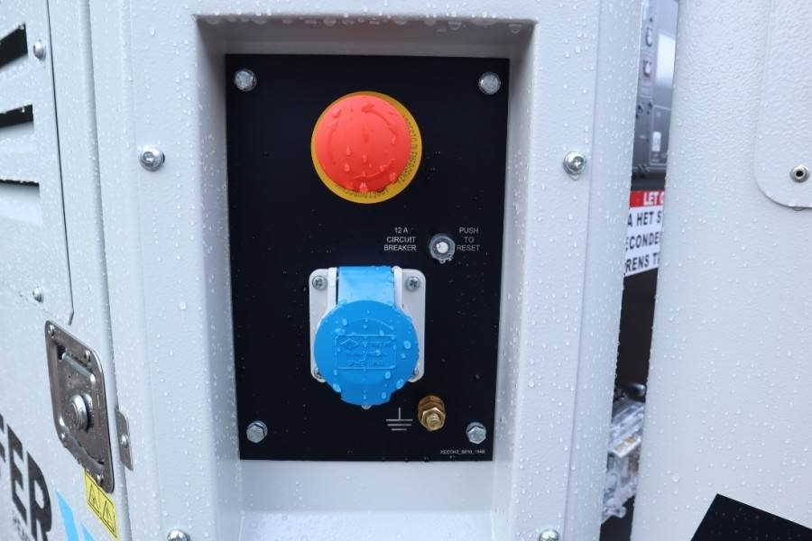 Lichtmast Trime X-BOX 4x320 LED Valid inspection, *Guarantee: afbeelding 12