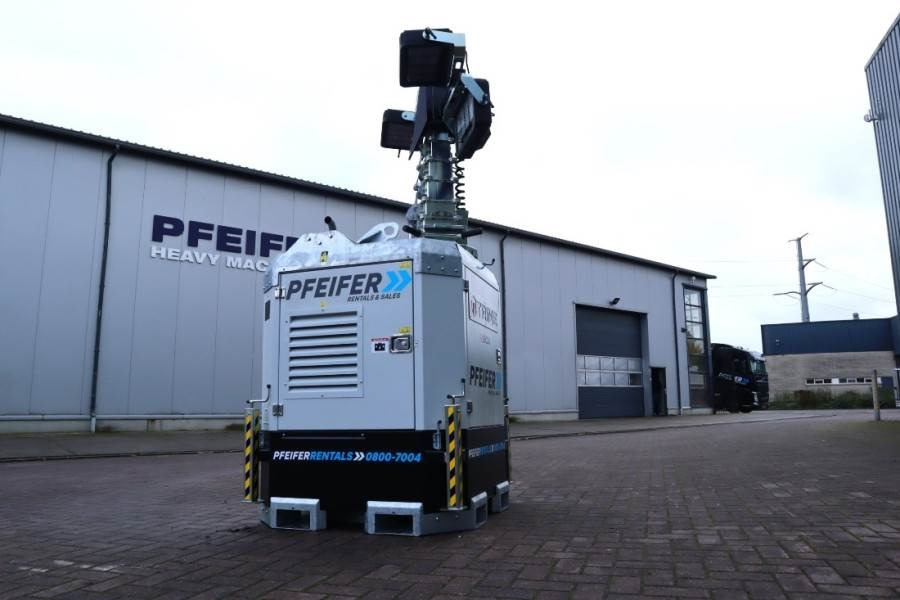 Lichtmast Trime X-BOX 4x320 LED Valid inspection, *Guarantee: afbeelding 8