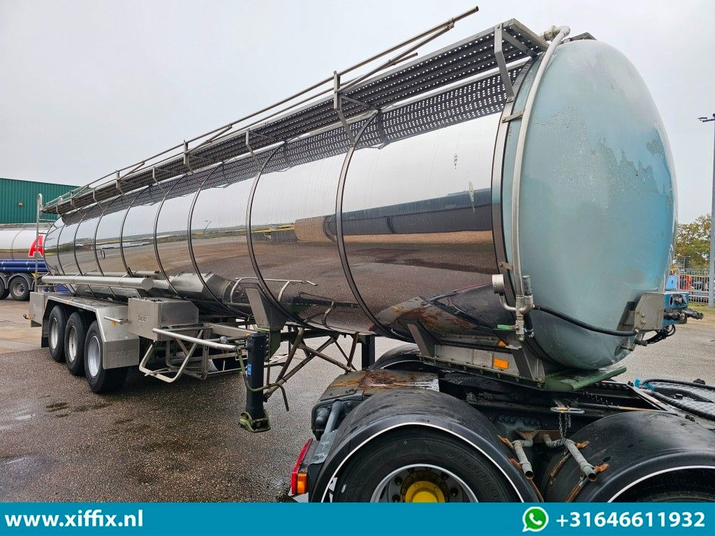 Burg 3-ass. Geisoleerde RVS tank oplegger / Food / 1 Compartiment - Tankoplegger: afbeelding 4 Burg 3-ass. Geisoleerde RVS tank oplegger / Food / 1 Compartiment - Tankoplegger: afbeelding 4