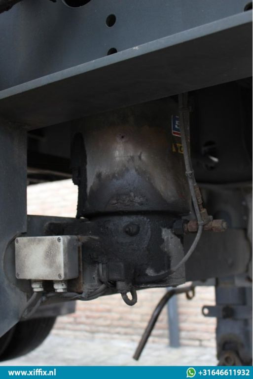 Vlakke/ Open oplegger Floor 3-ass. Oplegger met kraanspoor / 2x gestuurd: afbeelding 9 Vlakke/ Open oplegger Floor 3-ass. Oplegger met kraanspoor / 2x gestuurd: afbeelding 9