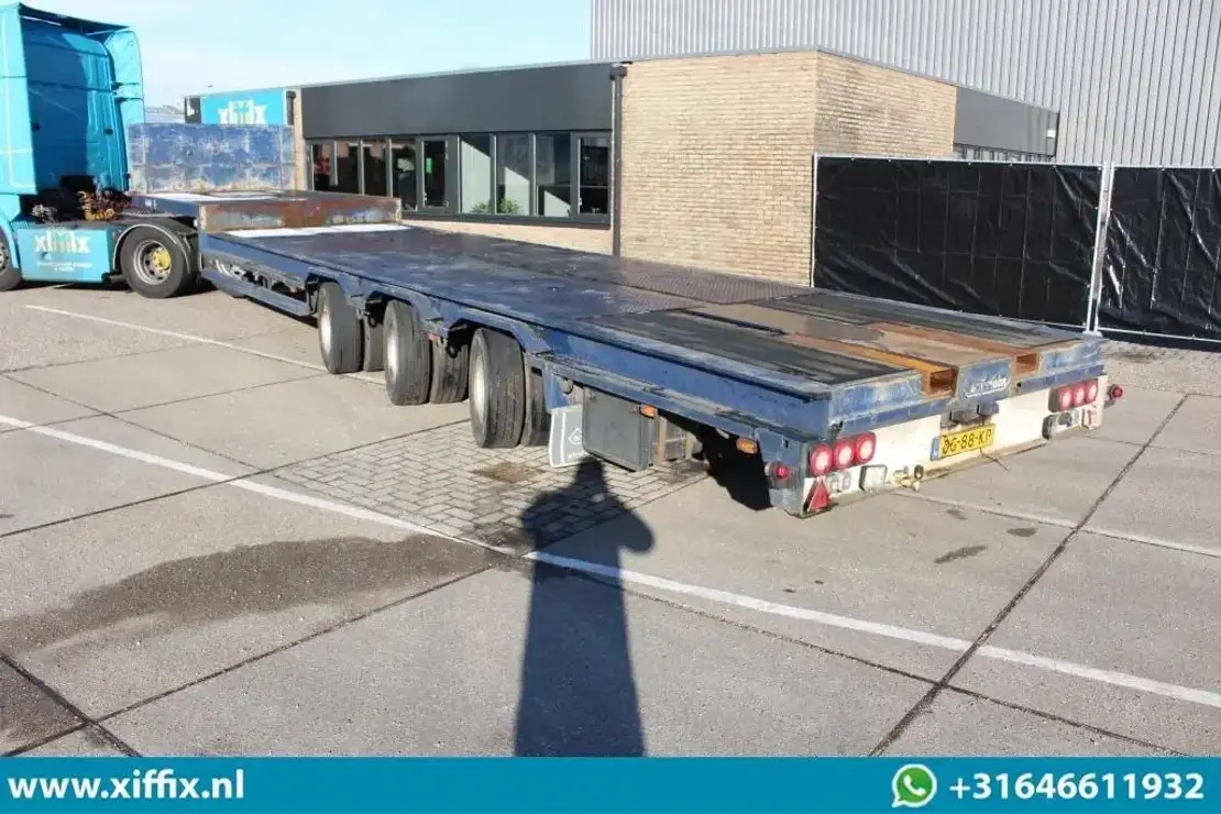 Nooteboom 3-ass. Uitschuifbare semi dieplader / 3x gestuurd - Dieplader oplegger: afbeelding 3 Nooteboom 3-ass. Uitschuifbare semi dieplader / 3x gestuurd - Dieplader oplegger: afbeelding 3