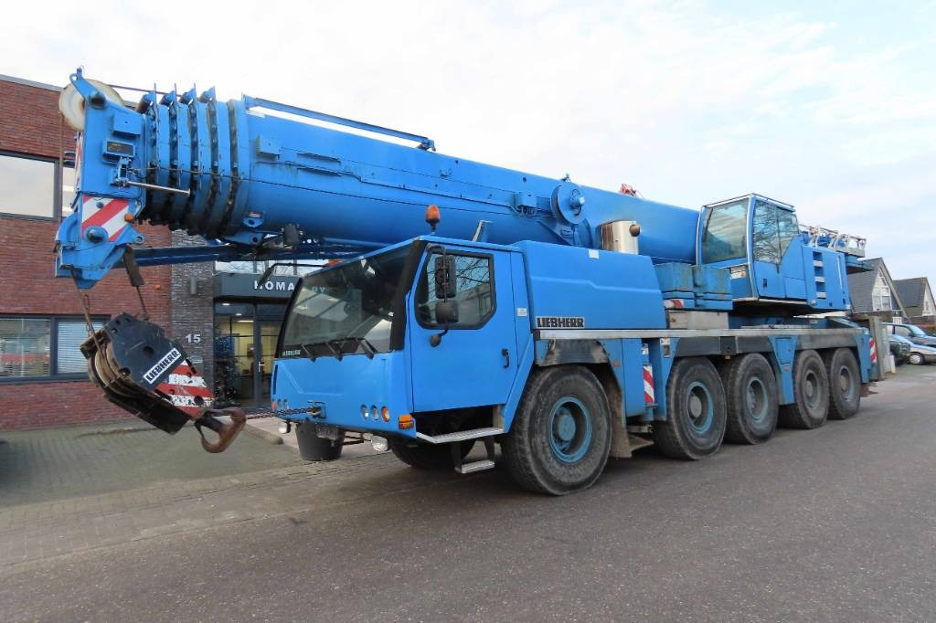 Liebherr LTM 1130-5.1 - Alle terrein kraan: afbeelding 1 Liebherr LTM 1130-5.1 - Alle terrein kraan: afbeelding 1
