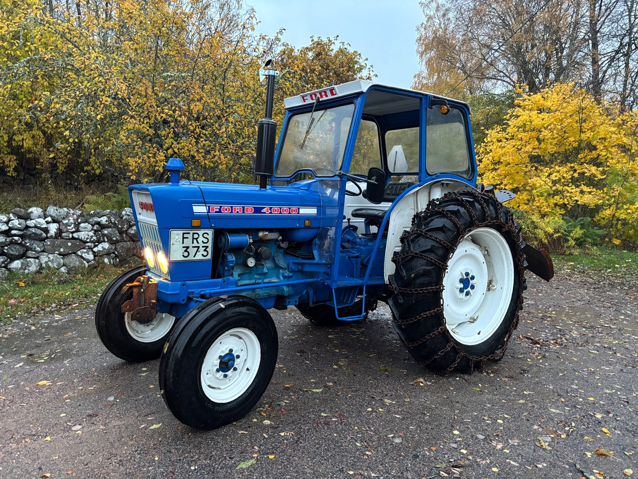 Ford 4000 - Tractor: afbeelding 1 Ford 4000 - Tractor: afbeelding 1