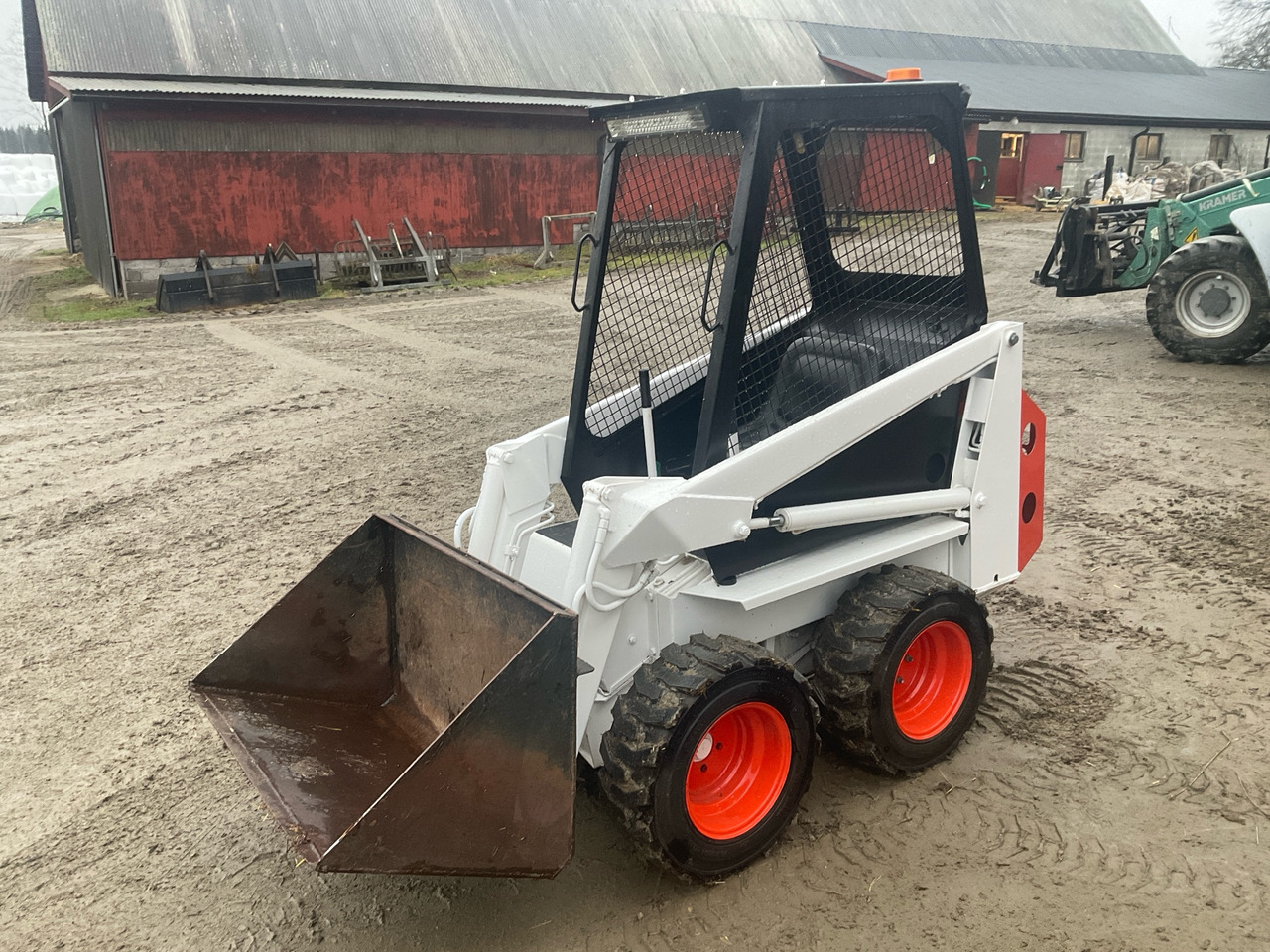 Bobcat 310 - Gemeentelijke machine/ Speciaal: afbeelding 1 Bobcat 310 - Gemeentelijke machine/ Speciaal: afbeelding 1
