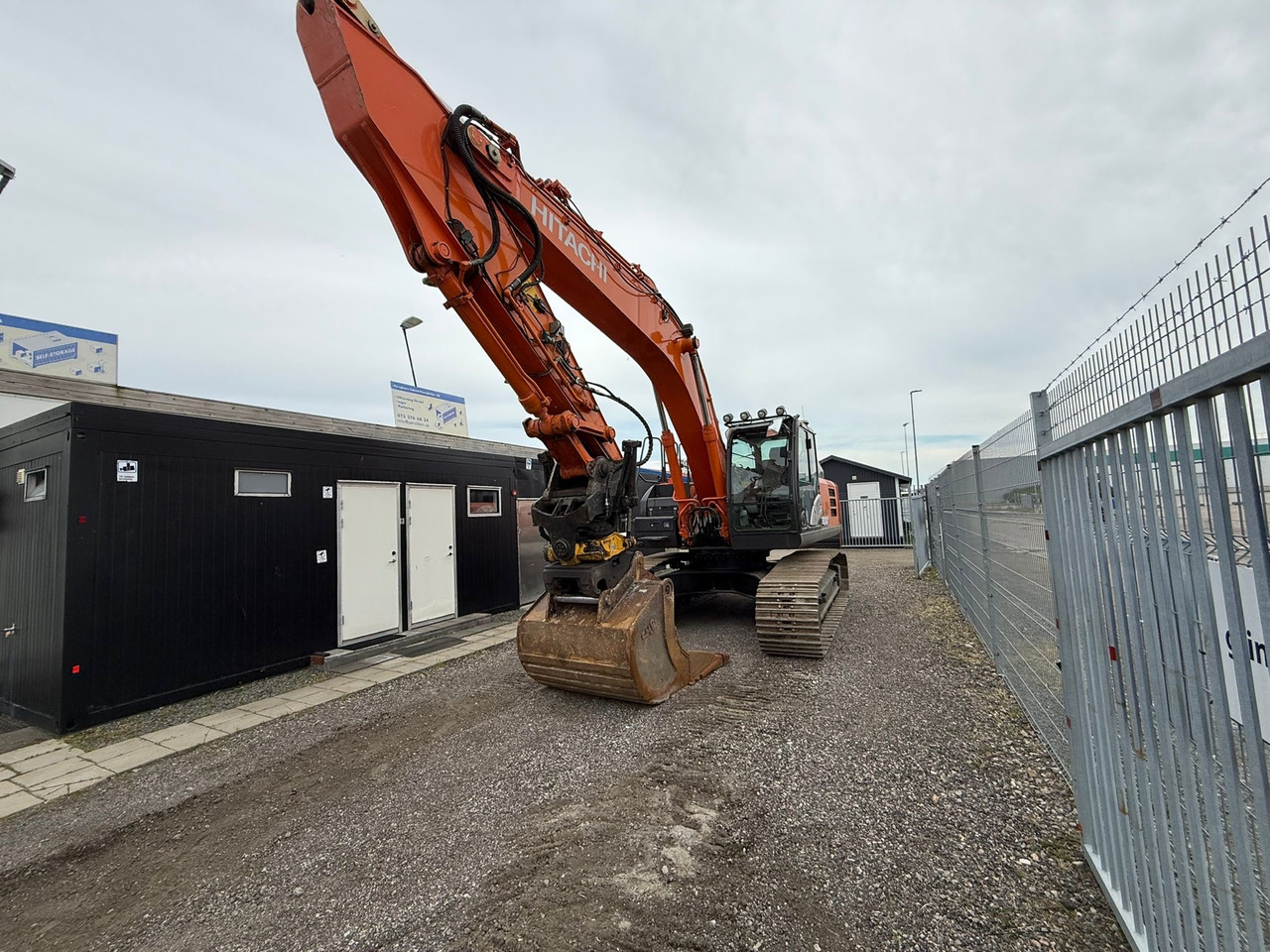 Hitachi ZX300LC-6 - Graafmachine: afbeelding 1 Hitachi ZX300LC-6 - Graafmachine: afbeelding 1