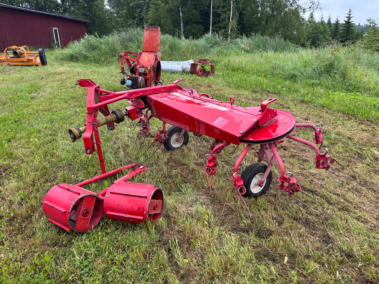 JF CR-320 - Hooischudder: afbeelding 1 JF CR-320 - Hooischudder: afbeelding 1