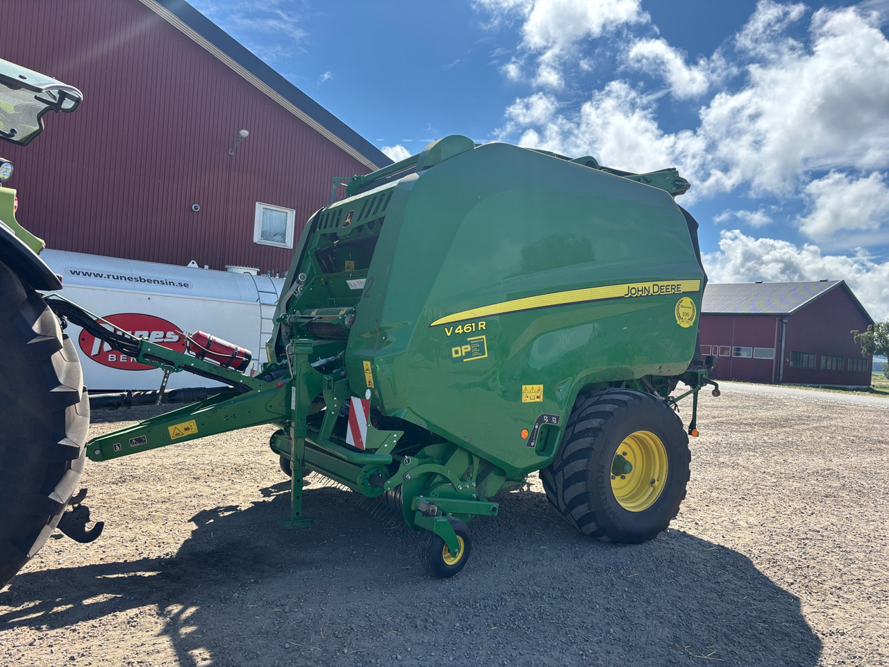 John Deere V461R - Ronde balenpers: afbeelding 1 John Deere V461R - Ronde balenpers: afbeelding 1
