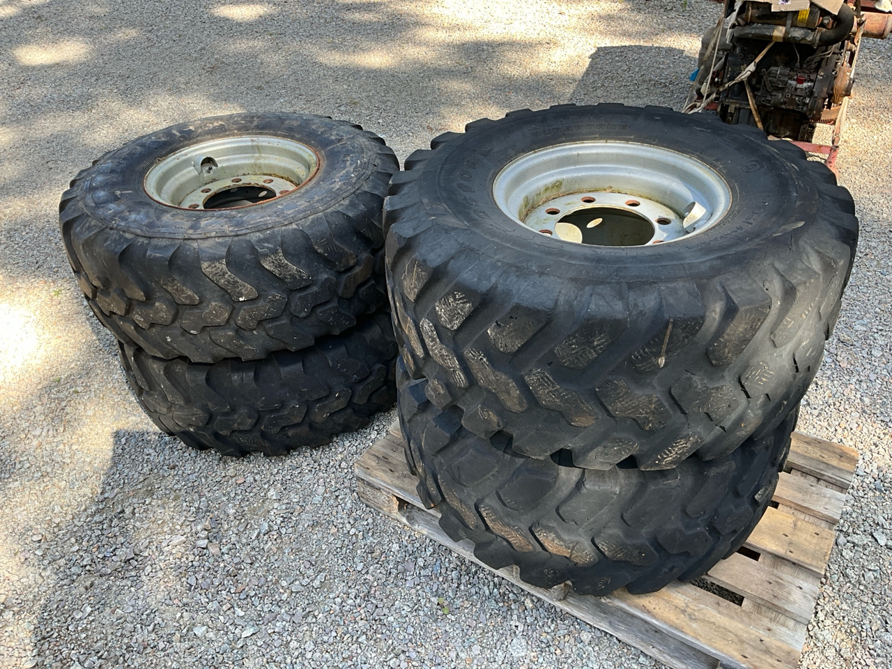 Mitas Och Firestone - Band voor Bouwmachine: afbeelding 1 Mitas Och Firestone - Band voor Bouwmachine: afbeelding 1