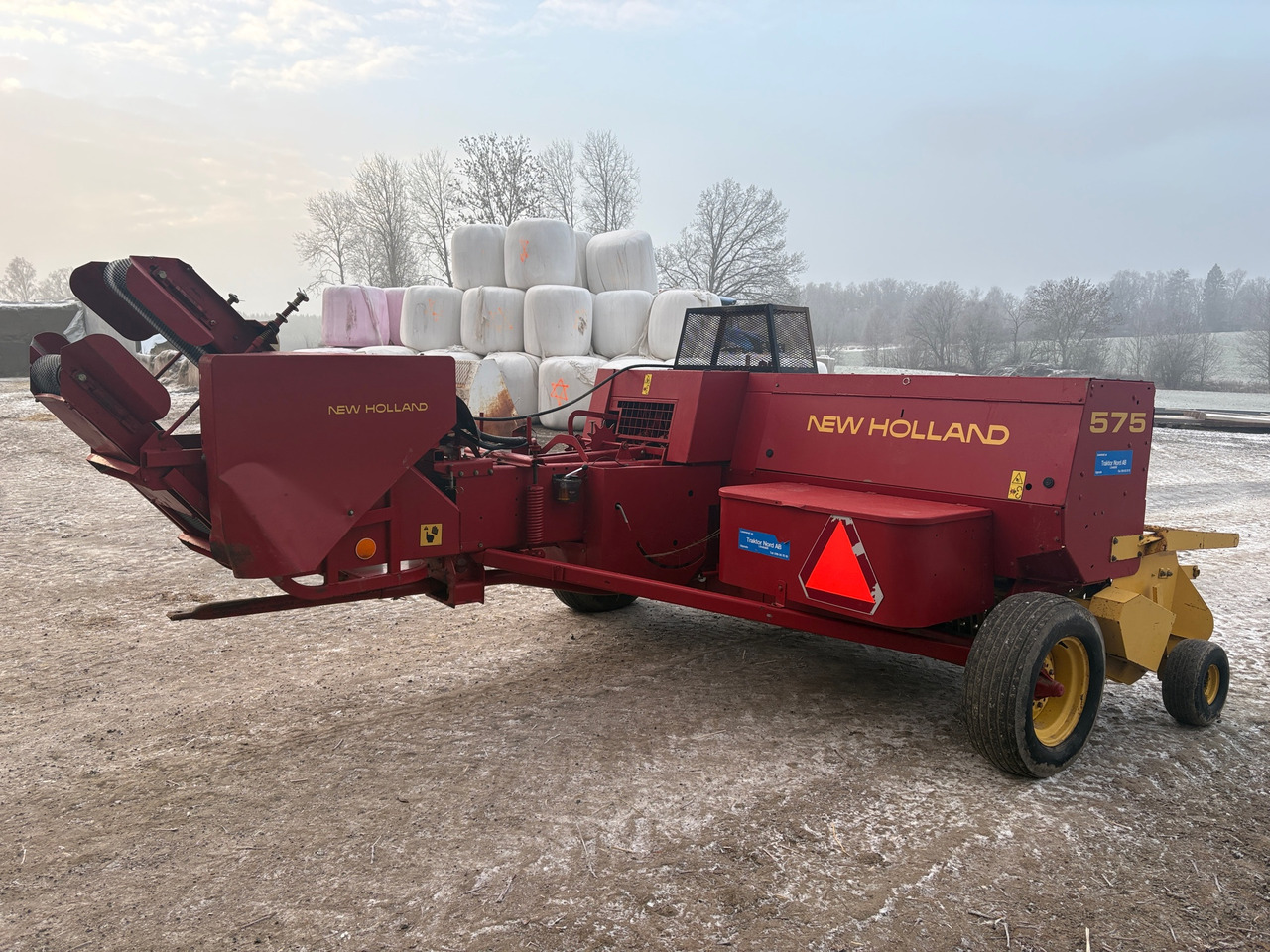 New Holland 575 - Ronde balenpers: afbeelding 1 New Holland 575 - Ronde balenpers: afbeelding 1