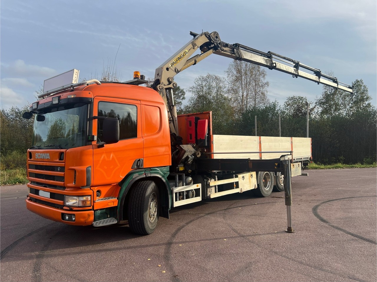 Scania P114GB6X2*4NB380 - Kraanwagen: afbeelding 1 Scania P114GB6X2*4NB380 - Kraanwagen: afbeelding 1