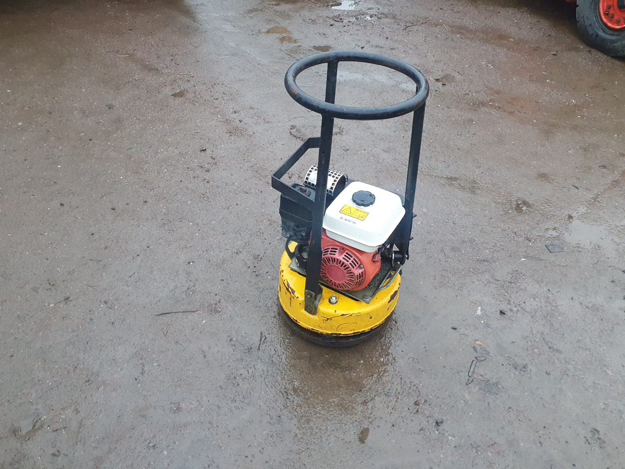 Tremix KMR 11 - Trilplaat: afbeelding 1 Tremix KMR 11 - Trilplaat: afbeelding 1