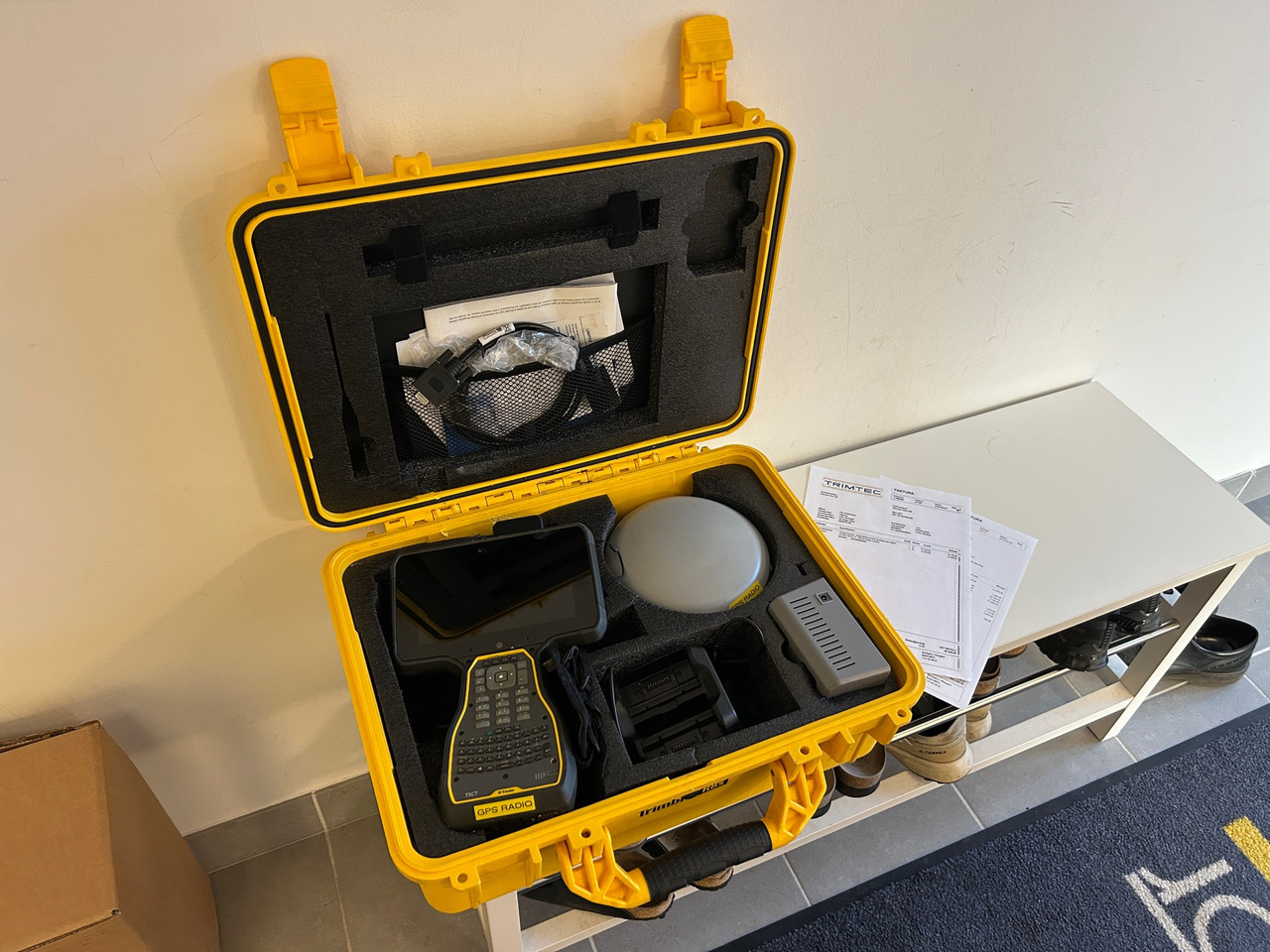 Trimble R8S - Bouwmaterieel: afbeelding 1 Trimble R8S - Bouwmaterieel: afbeelding 1