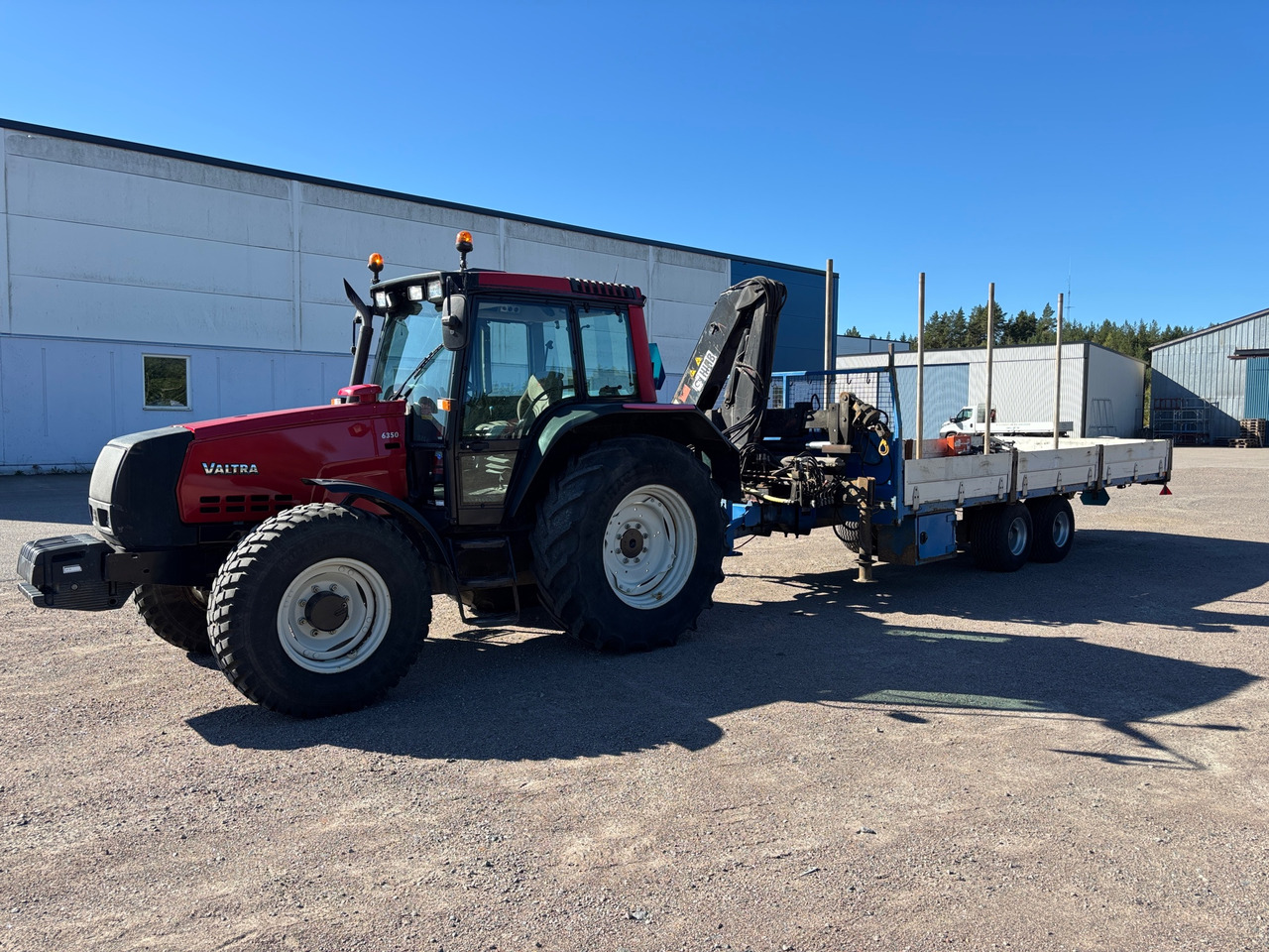 Valtra 6350 HiTech - Tractor: afbeelding 1 Valtra 6350 HiTech - Tractor: afbeelding 1