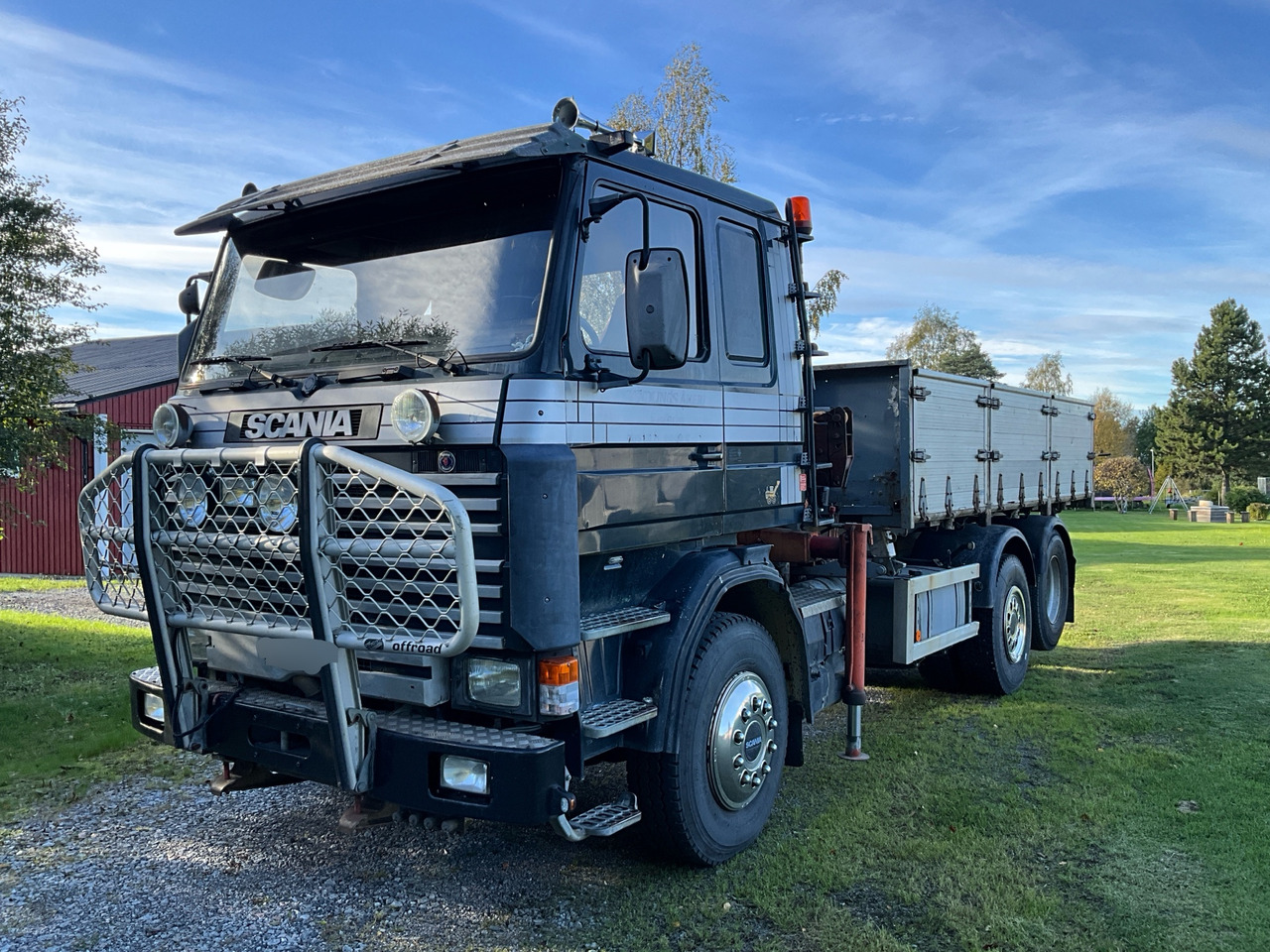 Scania R93 HL - Vrachtwagen: afbeelding 1 Scania R93 HL - Vrachtwagen: afbeelding 1