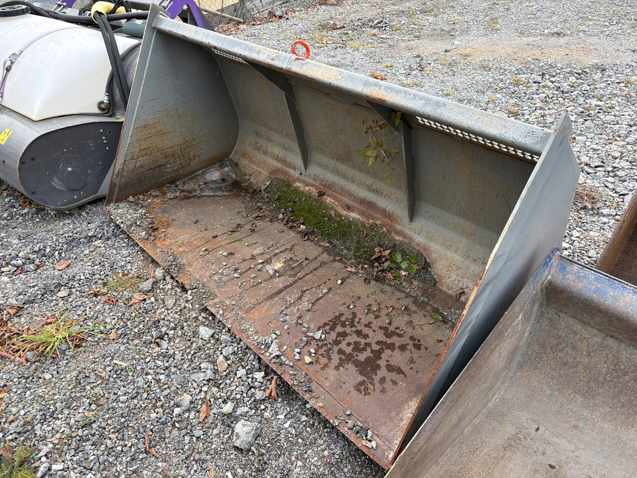 Wille 13021200 - Voorladerbak: afbeelding 1 Wille 13021200 - Voorladerbak: afbeelding 1