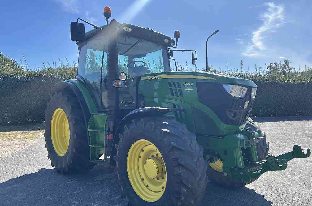 John Deere 6.150R 6150R powerquad - Tractor: afbeelding 4 John Deere 6.150R 6150R powerquad - Tractor: afbeelding 4
