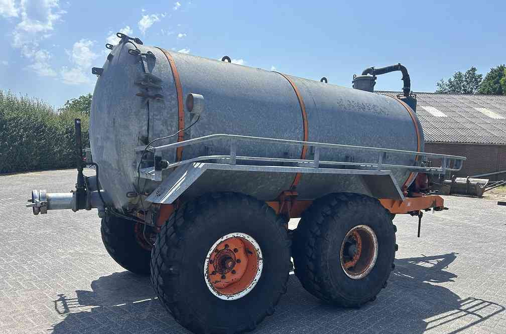 Kaweco 8000 ltr mesttank, watertank - Mesttank: afbeelding 4 Kaweco 8000 ltr mesttank, watertank - Mesttank: afbeelding 4
