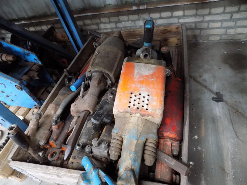 Atlas-Copco luchthamer breekhamer-luchthamer - Luchtcompressor: afbeelding 5 Atlas-Copco luchthamer breekhamer-luchthamer - Luchtcompressor: afbeelding 5
