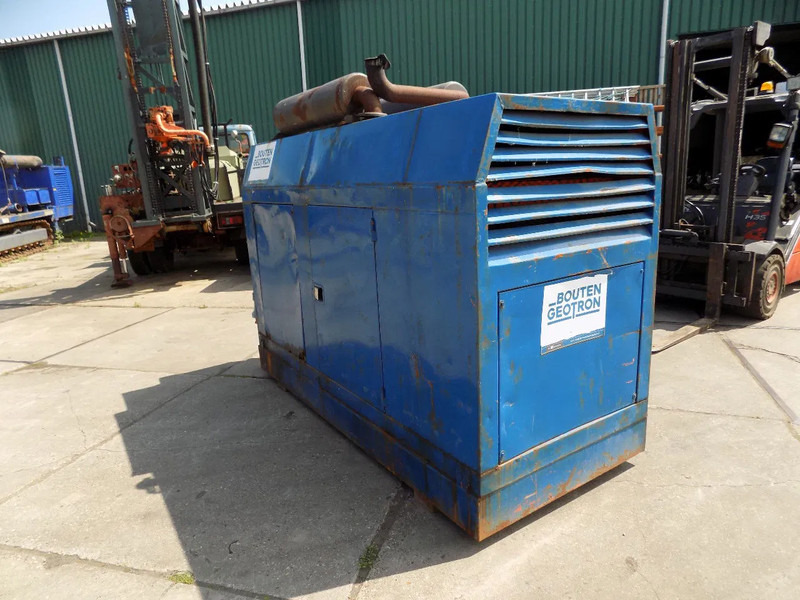 Bredenoord BRD 100 Kva Cummins 6BT - Industrie generator: afbeelding 4 Bredenoord BRD 100 Kva Cummins 6BT - Industrie generator: afbeelding 4