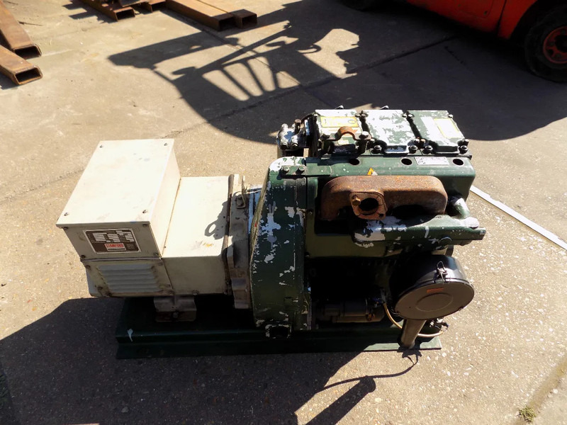 Industrie generator Lister aggregaat 3 cill. lister 25 kva met stamford dynamo keuze uit 2 stuks: afbeelding 6