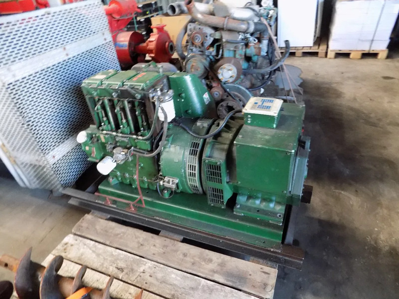 Industrie generator Lister aggregaat 3 cill. lister 25 kva met stamford dynamo keuze uit 2 stuks: afbeelding 12