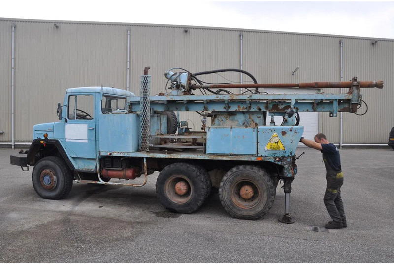 Magirus Deutz iveco Bonne esperance / atlas copco - Boormachine: afbeelding 3 Magirus Deutz iveco Bonne esperance / atlas copco - Boormachine: afbeelding 3