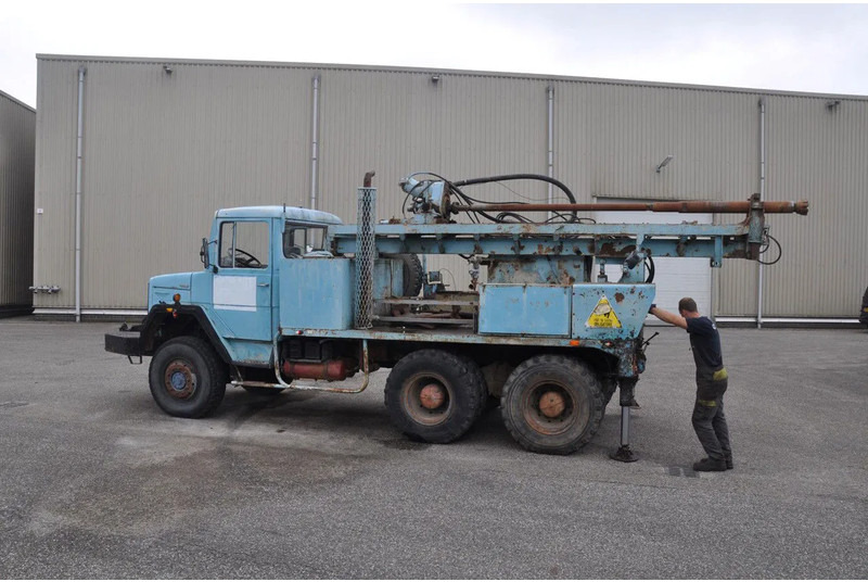 Magirus Deutz iveco Bonne esperance / atlas copco - Boormachine: afbeelding 4 Magirus Deutz iveco Bonne esperance / atlas copco - Boormachine: afbeelding 4