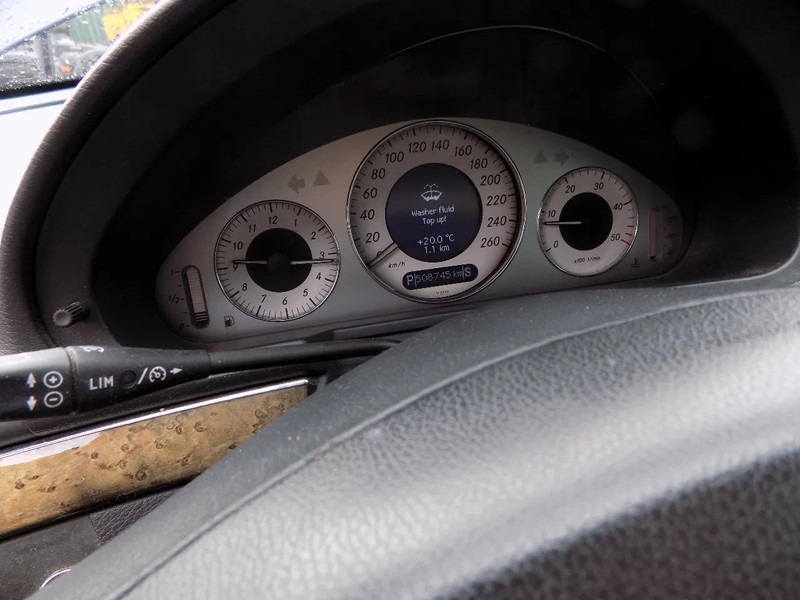 Personenwagen Mercedes-Benz E-Klasse 320 CDI sedan avantgarde: afbeelding 12 Personenwagen Mercedes-Benz E-Klasse 320 CDI sedan avantgarde: afbeelding 12