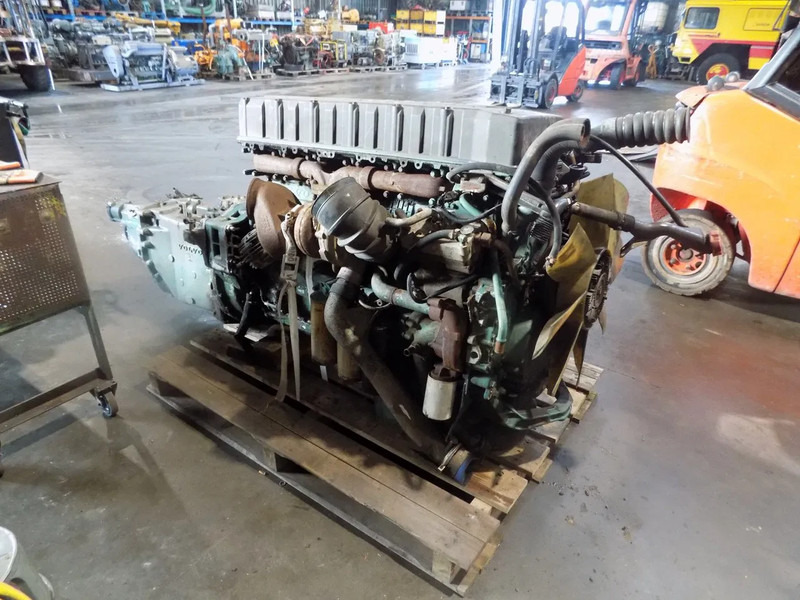 Motor Volvo D12A 380 D12A 380 pk: afbeelding 9 Motor Volvo D12A 380 D12A 380 pk: afbeelding 9