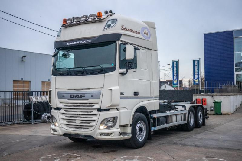 DAF XF 105.460 - AJK + intarder - Haakarmsysteem vrachtwagen: afbeelding 1 DAF XF 105.460 - AJK + intarder - Haakarmsysteem vrachtwagen: afbeelding 1