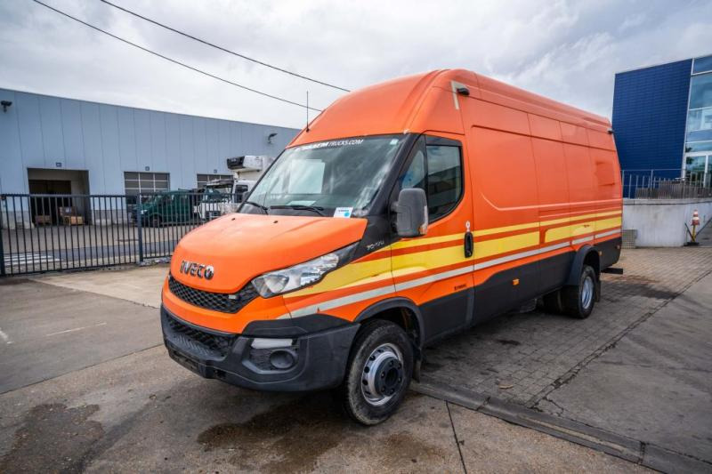 Iveco DAILY 70C170 +Dhollandia - Gesloten bestelwagen: afbeelding 1 Iveco DAILY 70C170 +Dhollandia - Gesloten bestelwagen: afbeelding 1