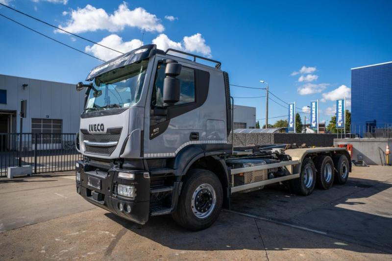 Iveco X-WAY 460 - Haakarmsysteem vrachtwagen: afbeelding 1 Iveco X-WAY 460 - Haakarmsysteem vrachtwagen: afbeelding 1