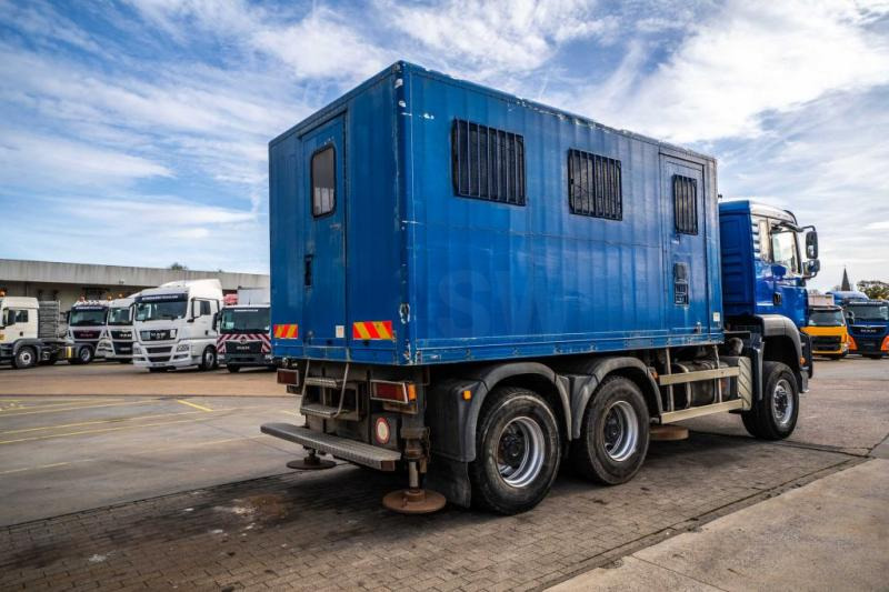 MAN TGA 33.363 FDAK- 6x6 + LABO - Bakwagen: afbeelding 4 MAN TGA 33.363 FDAK- 6x6 + LABO - Bakwagen: afbeelding 4