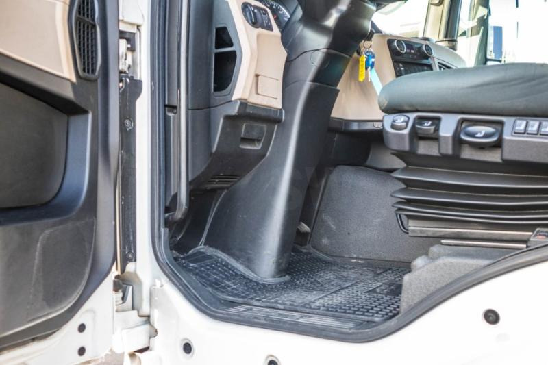 MAN TGS 35.420 BL-8X4-4 +HIAB 188 E-2 - Vrachtwagen met open laadbak, Kraanwagen: afbeelding 5 MAN TGS 35.420 BL-8X4-4 +HIAB 188 E-2 - Vrachtwagen met open laadbak, Kraanwagen: afbeelding 5