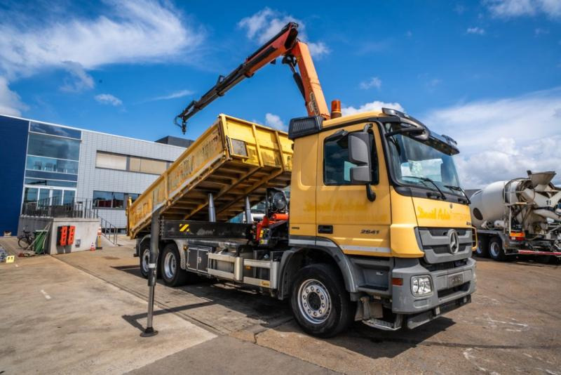 Mercedes ACTROS 2641-MP3-6x2-4+ PK 18 T/m/3XHydr. - Kipper vrachtwagen, Kraanwagen: afbeelding 2 Mercedes ACTROS 2641-MP3-6x2-4+ PK 18 T/m/3XHydr. - Kipper vrachtwagen, Kraanwagen: afbeelding 2