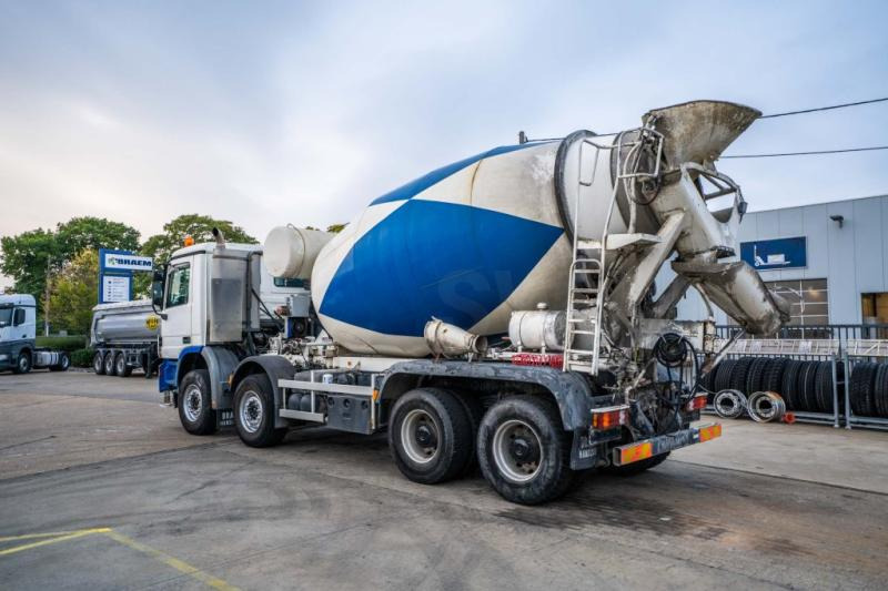Mercedes ACTROS 4141 BB-MP2 + MIXER 9M3 - Betonmixer: afbeelding 5 Mercedes ACTROS 4141 BB-MP2 + MIXER 9M3 - Betonmixer: afbeelding 5