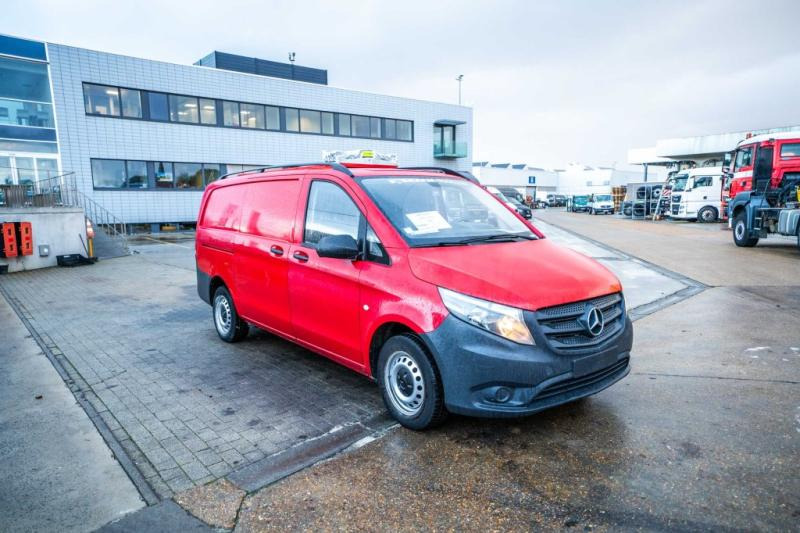 Mercedes VITO 114 CDI - Kleine bestelwagen: afbeelding 2 Mercedes VITO 114 CDI - Kleine bestelwagen: afbeelding 2