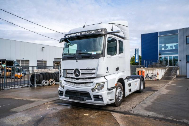 Mercedes ACTROS 1842 LS - Trekker: afbeelding 1 Mercedes ACTROS 1842 LS - Trekker: afbeelding 1