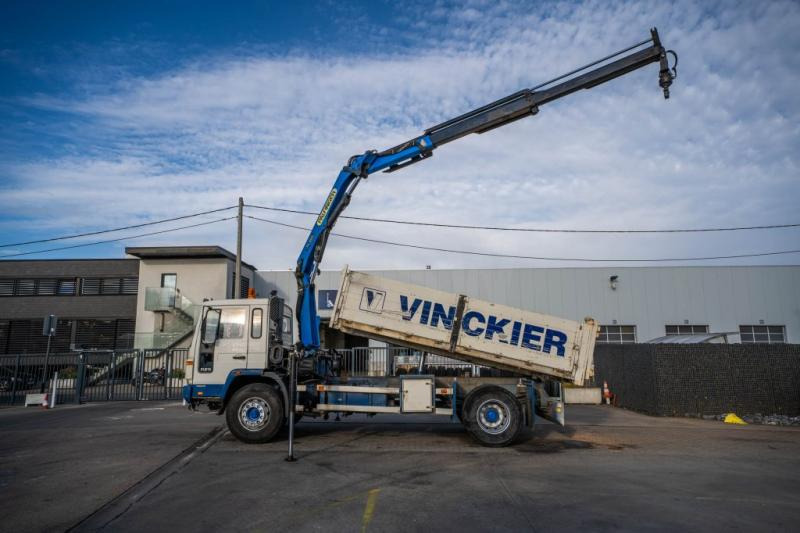 Kipper vrachtwagen, Kraanwagen Volvo FL 619 - PK 9501: afbeelding 6 Kipper vrachtwagen, Kraanwagen Volvo FL 619 - PK 9501: afbeelding 6