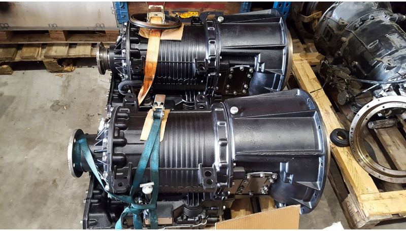 Terberg Allison MT643,MD3060,MD3000,ZF 6WG211 - Terminal trekker: afbeelding 1 Terberg Allison MT643,MD3060,MD3000,ZF 6WG211 - Terminal trekker: afbeelding 1