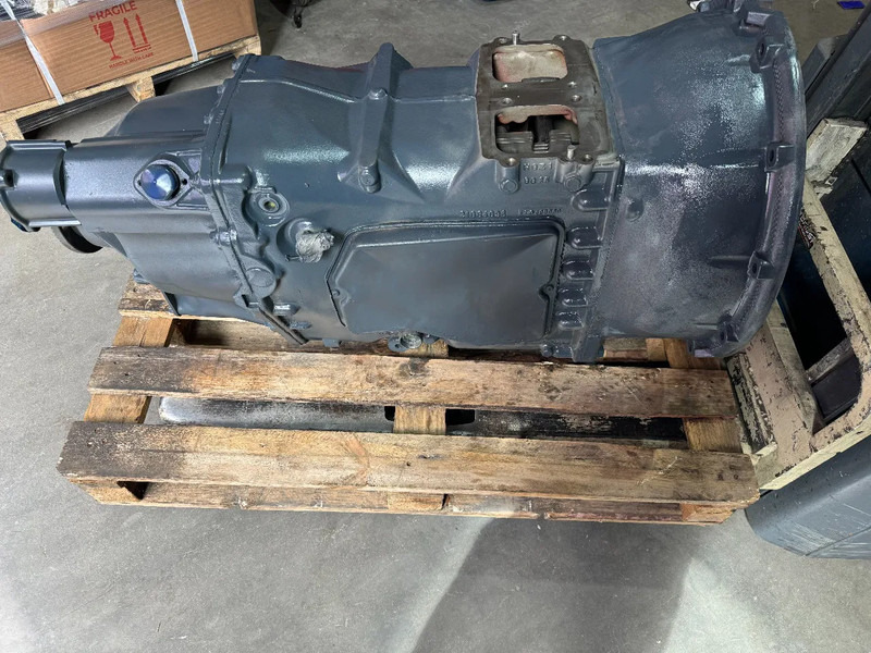 Volvo VT 2514B / 3190566 - Versnellingsbak: afbeelding 1 Volvo VT 2514B / 3190566 - Versnellingsbak: afbeelding 1