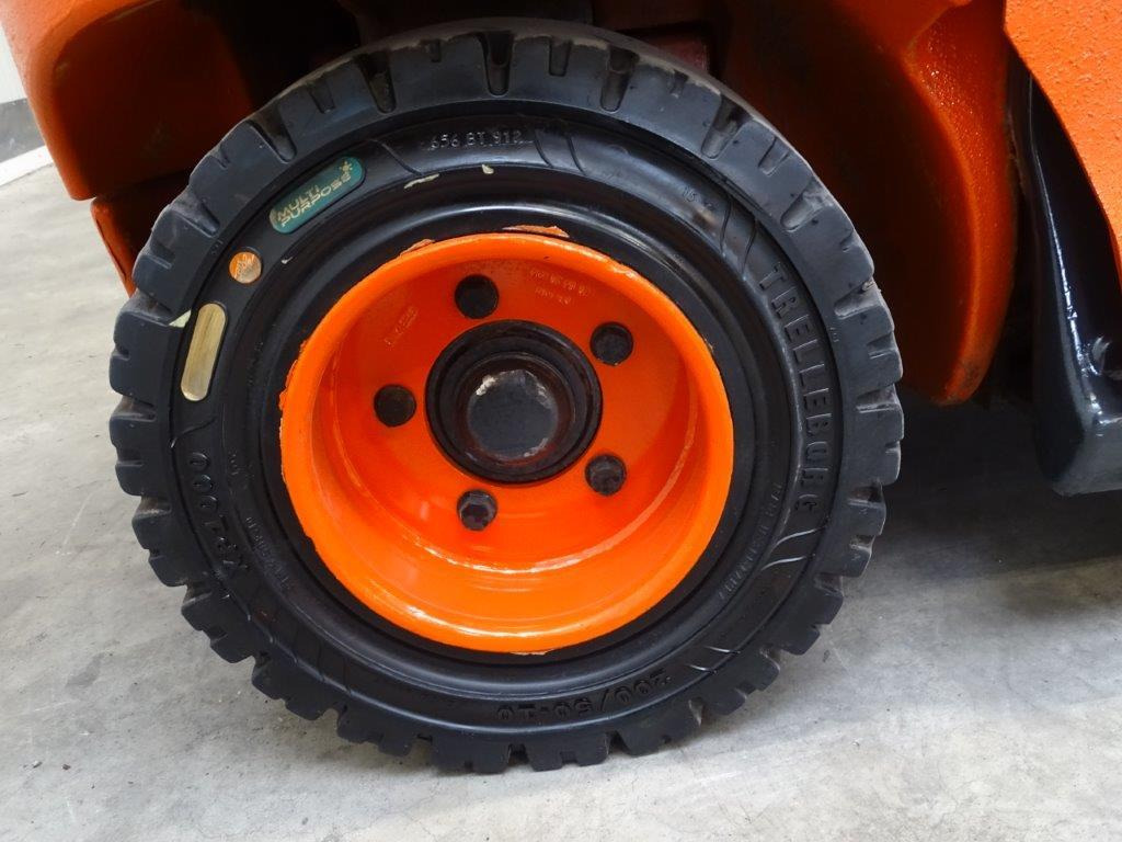 Linde E30-01 - TRIPLEX - Elektrische heftruck: afbeelding 4 Linde E30-01 - TRIPLEX - Elektrische heftruck: afbeelding 4