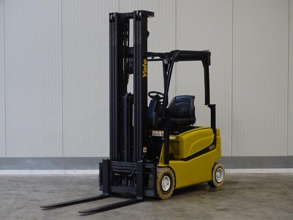 Yale ERP16VF - TRIPLEX - Elektrische heftruck: afbeelding 1 Yale ERP16VF - TRIPLEX - Elektrische heftruck: afbeelding 1