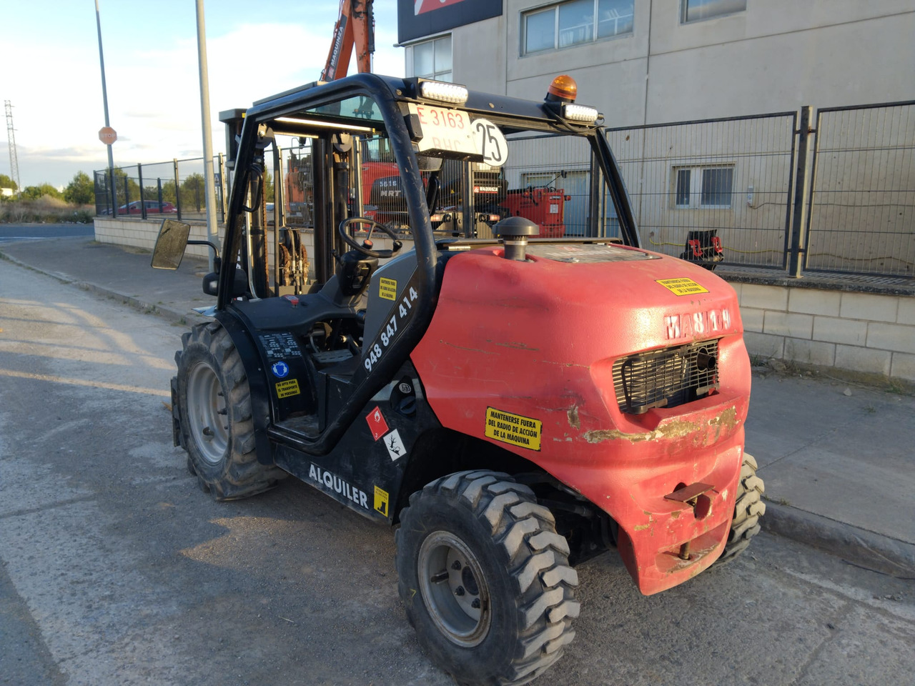 MANITOU MC18.4 D - Diesel heftruck: afbeelding 4 MANITOU MC18.4 D - Diesel heftruck: afbeelding 4