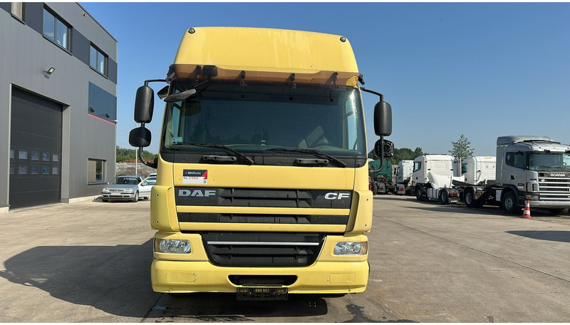 DAF 75 CF 310 (GOOD CONDITION / POSSIBLE AS BOX WITH CURTAIN / BONNE ETAT) - Vrachtwagen met open laadbak: afbeelding 2 DAF 75 CF 310 (GOOD CONDITION / POSSIBLE AS BOX WITH CURTAIN / BONNE ETAT) - Vrachtwagen met open laadbak: afbeelding 2