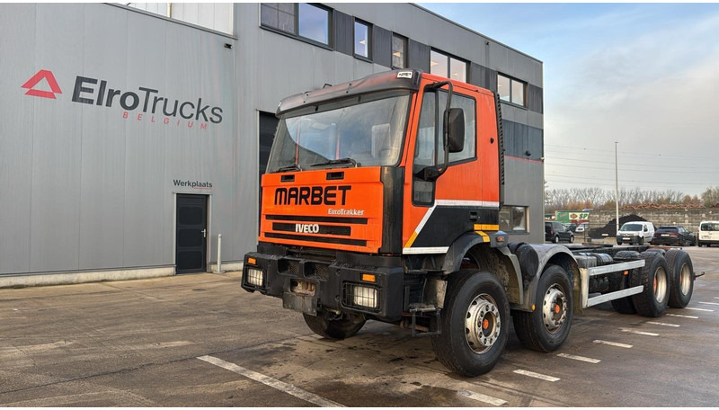 Iveco EUROTRAKKER 340 E 34 (POMPE MANUELLE / GRAND PONT / LAMES / MANUAL PUMP / BIG AXLE / STEEL SUSP.) - Chassis vrachtwagen: afbeelding 1 Iveco EUROTRAKKER 340 E 34 (POMPE MANUELLE / GRAND PONT / LAMES / MANUAL PUMP / BIG AXLE / STEEL SUSP.) - Chassis vrachtwagen: afbeelding 1