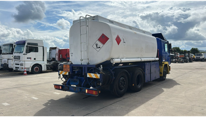 MAN 26.402 (18.000 L / 6X2 / 6 CYLINDER / FRONT STEEL / 3 COMPARTIMENTS) - Tankwagen: afbeelding 5 MAN 26.402 (18.000 L / 6X2 / 6 CYLINDER / FRONT STEEL / 3 COMPARTIMENTS) - Tankwagen: afbeelding 5