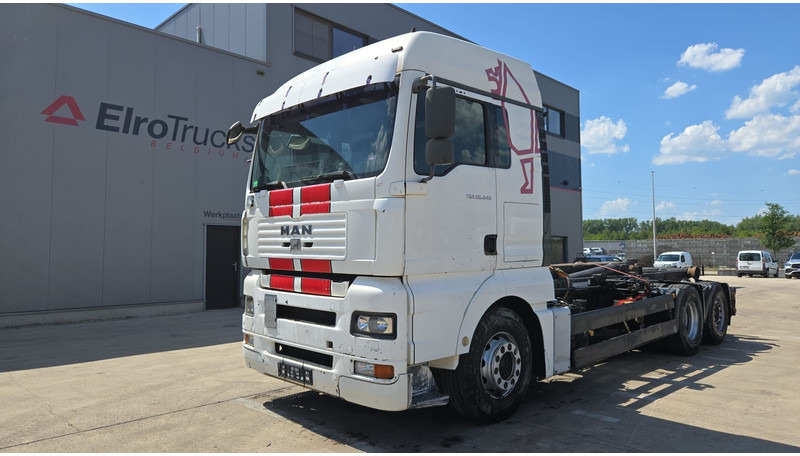 MAN TGA 26.440 (MANUAL GEARBOX / FRONT STEEL / 6X2 / BOITE MANUELLE / DEVANT LAMES) - Chassis vrachtwagen: afbeelding 1 MAN TGA 26.440 (MANUAL GEARBOX / FRONT STEEL / 6X2 / BOITE MANUELLE / DEVANT LAMES) - Chassis vrachtwagen: afbeelding 1